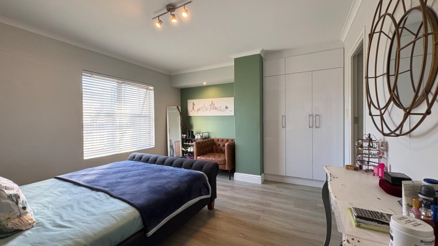 2 Bedroom Property for Sale in Observatory Western Cape